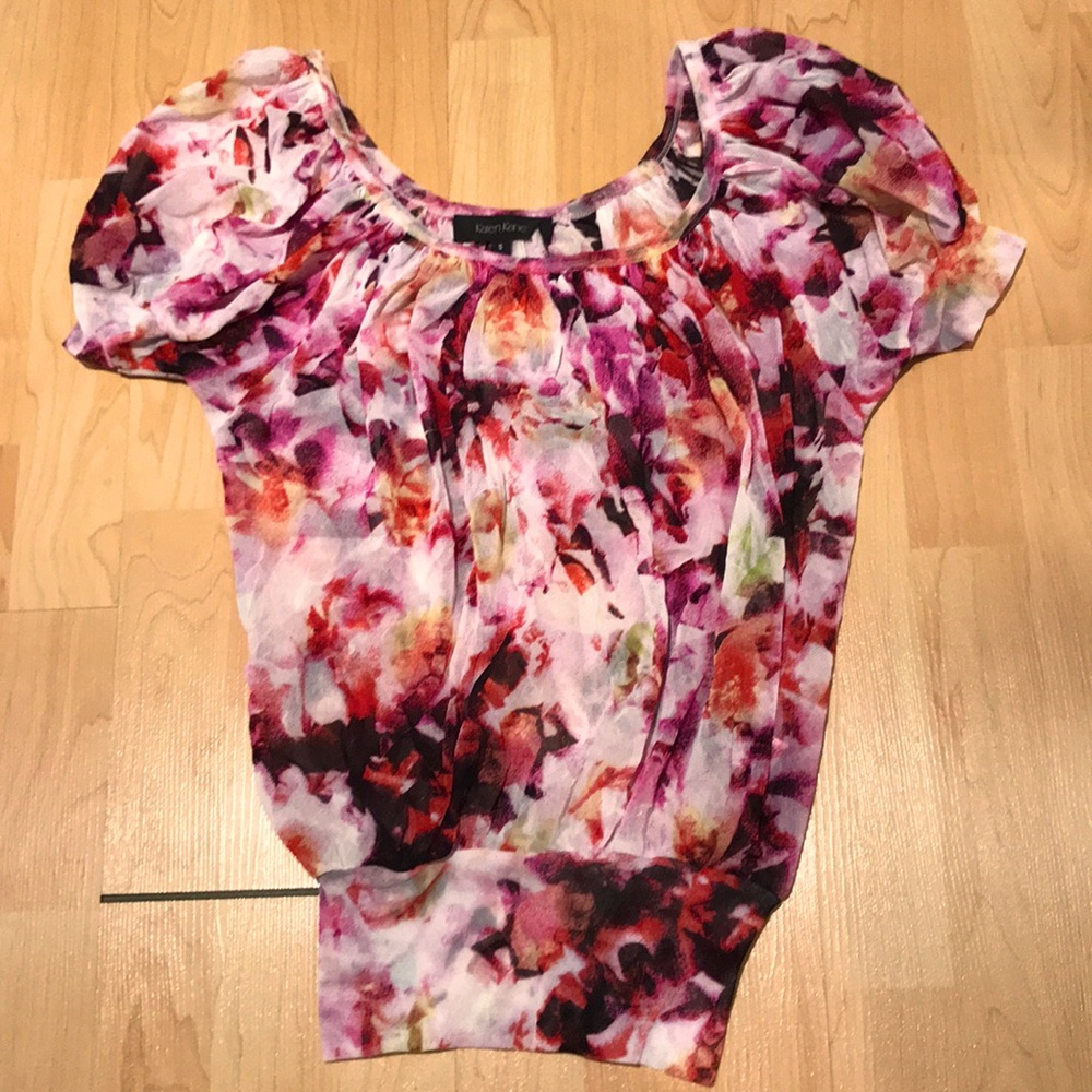 Karen Kane short sleeve floral blouse (small)